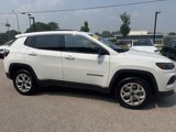 Used 2025 Jeep Compass Latitude image 5