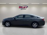 Used 2017 Chevrolet Malibu LS image 2