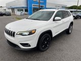 Used 2019 Jeep Cherokee Latitude Plus image 3