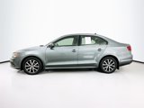 Used 2017 Volkswagen Jetta SE image 4
