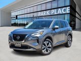 Used 2023 Nissan Rogue SV image 2