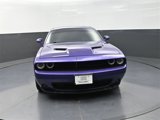 Used 2016 Dodge Challenger R/T w/ Driver Convenience Group image 2