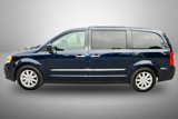 Used 2016 Chrysler Town & Country Touring w/ Driver Convenience Group image 3