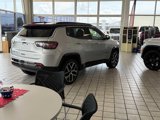 New 2025 Jeep Compass Limited image 3