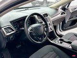 Used 2018 Ford Fusion SE image 4