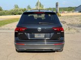 Used 2020 Volkswagen Tiguan SE w/ Panoramic Sunroof Package image 6