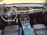 Used 2022 Alfa Romeo Stelvio Veloce image 4