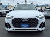Used 2021 Audi Q5 e Premium w/ Convenience Package image 2