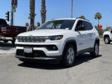 Used 2022 Jeep Compass Latitude image 3