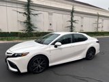 Used 2023 Toyota Camry SE image 2