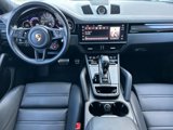 Used 2022 Porsche Cayenne Turbo GT image 5