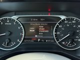 Used 2022 Nissan Pathfinder SV image 3