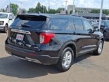 Certified 2022 Ford Explorer XLT w/ Equipment Group 202A image 6