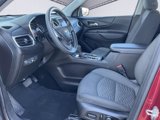 Used 2021 Chevrolet Equinox LT image 2
