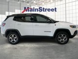 Used 2022 Jeep Compass Trailhawk w/ Trailhawk Convenience Group image 6