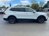 Used 2022 Volkswagen Tiguan SE image 2