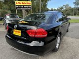 Used 2015 Volkswagen Passat 1.8T Wolfsburg Edition image 4