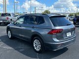 Used 2018 Volkswagen Tiguan S image 5