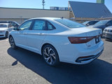 New 2025 Volkswagen Jetta SEL image 3