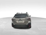Used 2020 Subaru Outback Premium image 4