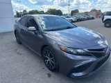 Used 2022 Toyota Camry SE image 4