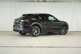 Certified 2022 Porsche Cayenne Coupe image 5