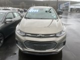 Used 2021 Chevrolet Trax LT w/ Premium Seat Package image 2