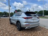 Used 2024 Mitsubishi Outlander SE Black Edition image 5