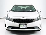 Used 2017 Kia Forte LX image 2