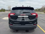 Used 2022 GMC Terrain SLE w/ Driver Convenience Package image 4