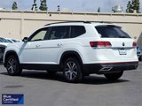 Used 2021 Volkswagen Atlas SE image 2