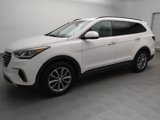 Used 2018 Hyundai Santa Fe SE image 2