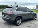 Used 2019 Jeep Cherokee Latitude Plus w/ Comfort/Convenience Group image 5