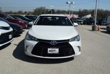 Used 2015 Toyota Camry SE image 2
