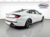 Used 2022 Hyundai Sonata SEL Plus w/ Cargo Package image 2