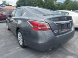 Used 2015 Nissan Altima 2.5 S w/ Display Audio Package image 4
