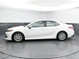 Used 2018 Toyota Camry LE image 5