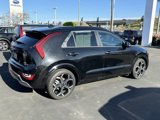 Used 2023 Kia Niro SX Touring image 2