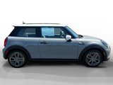 Used 2022 MINI Cooper SE image 6