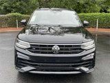 Used 2024 Volkswagen Tiguan SE R-Line image 2