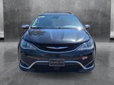 Used 2018 Chrysler Pacifica Limited w/ Advanced Safetytec Group image 2