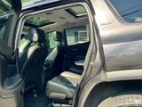 Used 2017 GMC Acadia SLT image 3