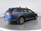 Used 2018 Volkswagen Golf Alltrack SEL image 3