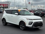 Used 2022 Kia Soul EX image 3