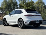 Used 2024 Porsche Macan image 3