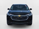 Used 2020 Chevrolet Traverse LS image 2