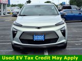 Used 2022 Chevrolet Bolt EUV LT w/ Convenience Package image 2
