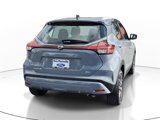 Used 2022 Nissan Kicks SV image 4
