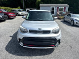 Used 2018 Kia Soul ! image 2