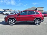Used 2019 Jeep Cherokee Limited image 3